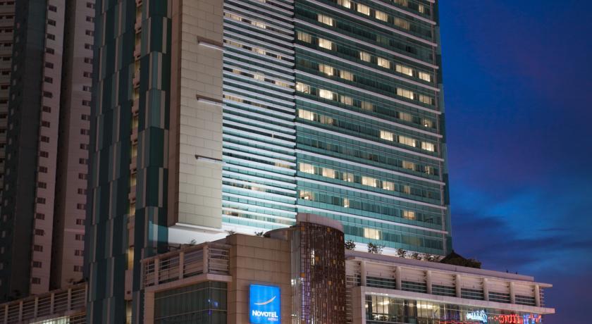 Novotel Jakarta Gajah Mada Zewnętrze zdjęcie