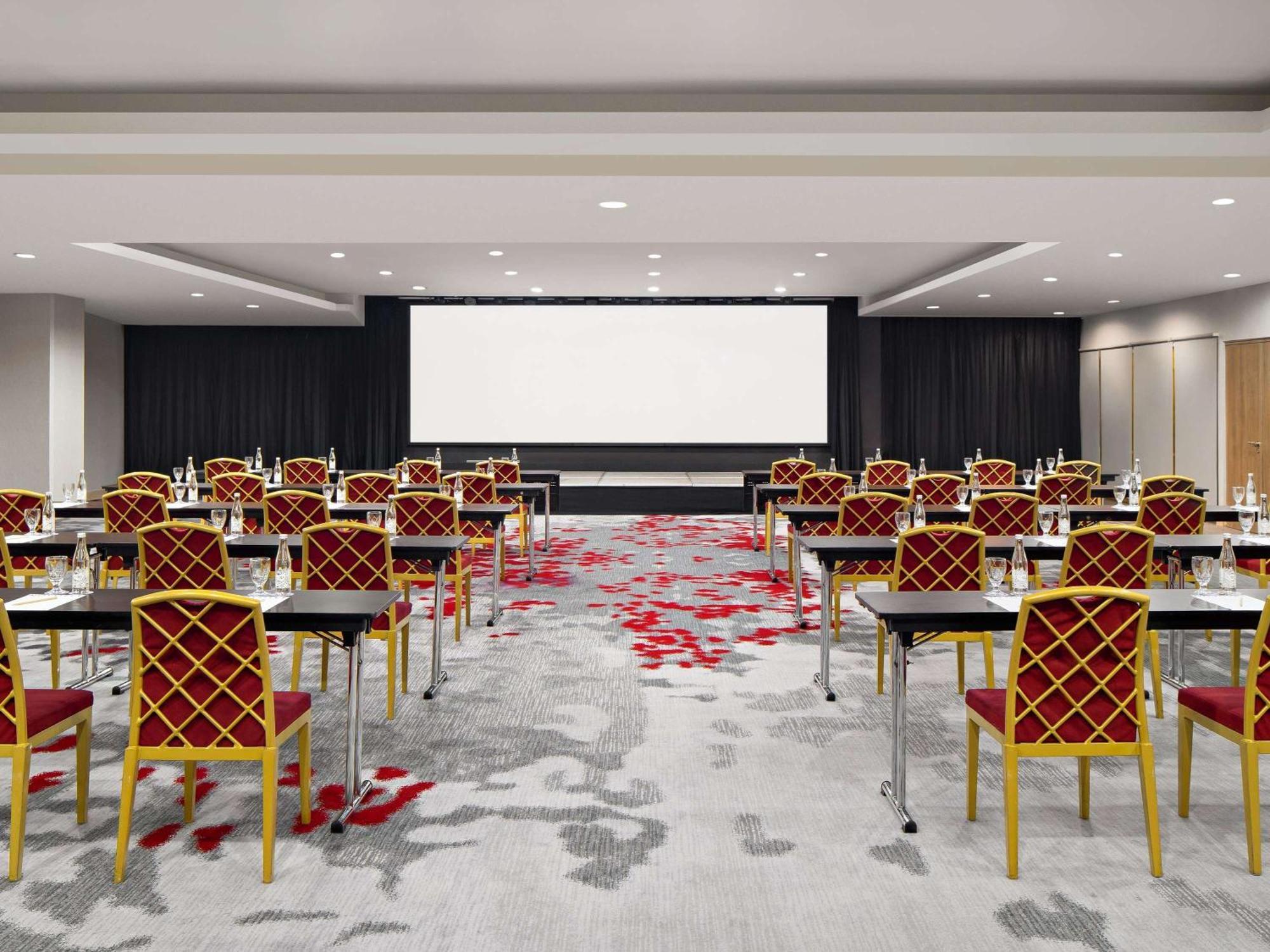Novotel Jakarta Gajah Mada Zewnętrze zdjęcie