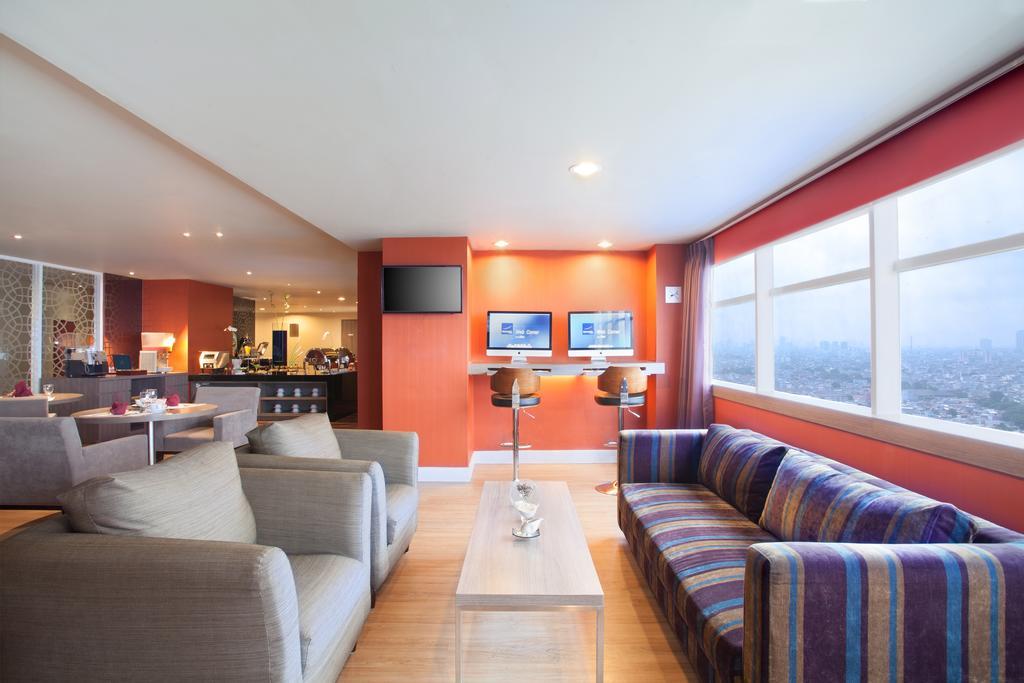 Novotel Jakarta Gajah Mada Zewnętrze zdjęcie