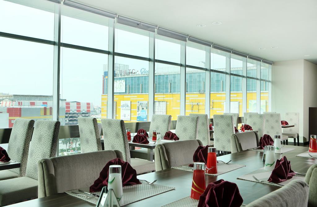 Novotel Jakarta Gajah Mada Zewnętrze zdjęcie