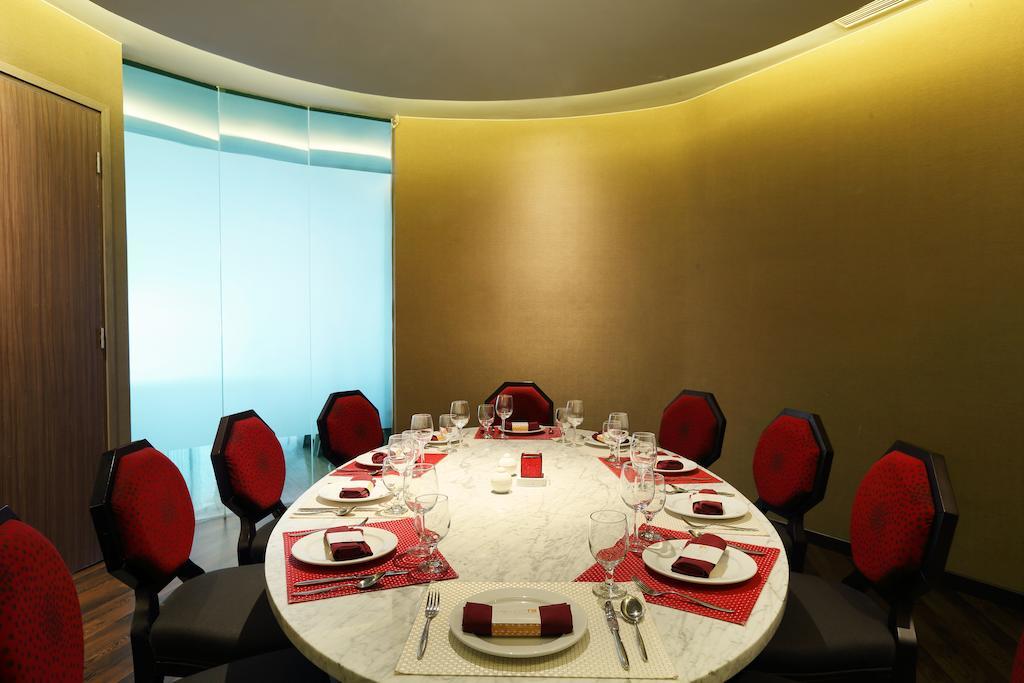 Novotel Jakarta Gajah Mada Zewnętrze zdjęcie